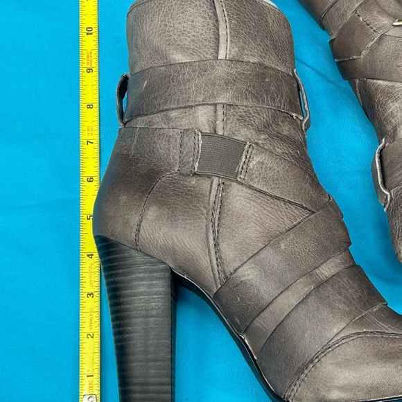 DKNY Slightly Distressed Leather Charcoal Grey Boots sz 9  NIB "meliss" - Picture 4 of 12